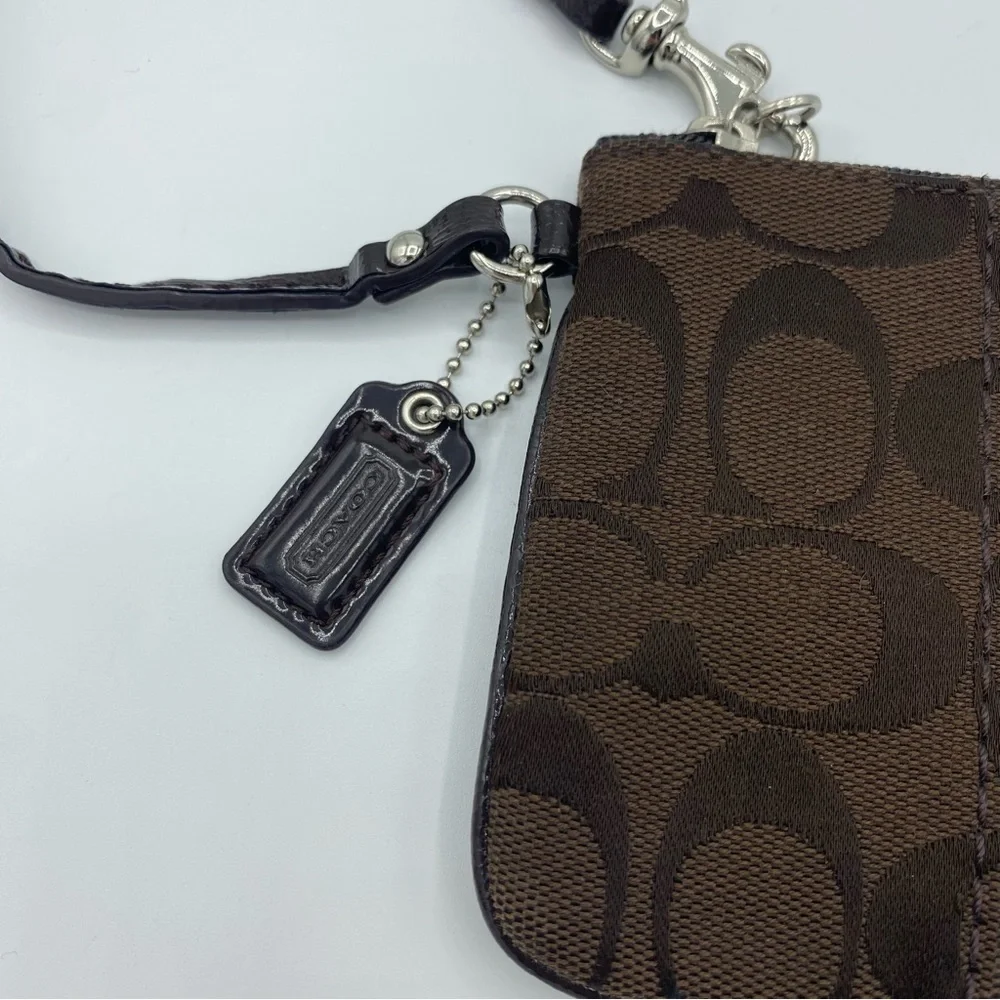 Coach Brown Wristlet Purse Clutch Wallet Bag - Picture 3 of 9